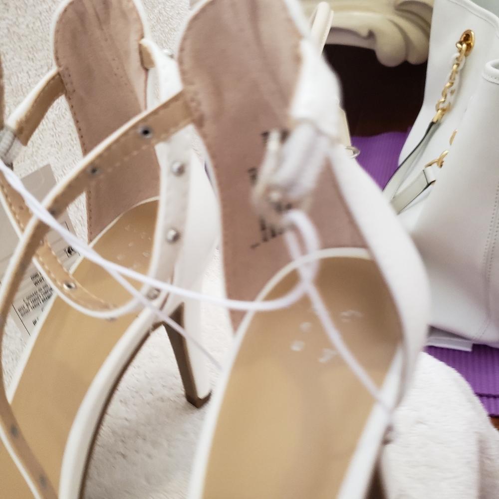 Shoes - Picture 3 of 3